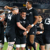 9 out of 10 Kiwis think broadband is more important than rugby