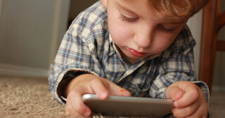Top tips for protecting your children online